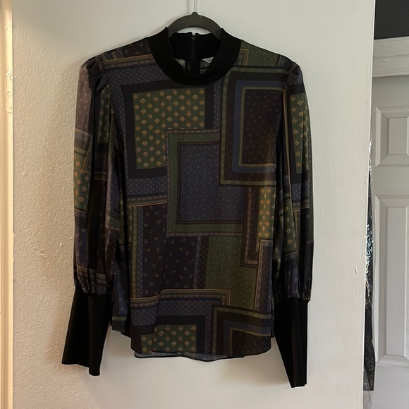 Veronica Beard Tops - Veronica Beard rare blouse. New without tags!!